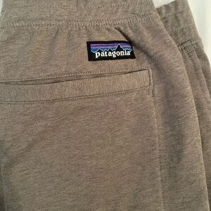 Patagonia cotton Heather green/Gray sweatpants/joggers